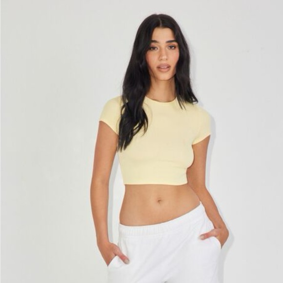 Garage Stormi Tee - Picture 3 of 4